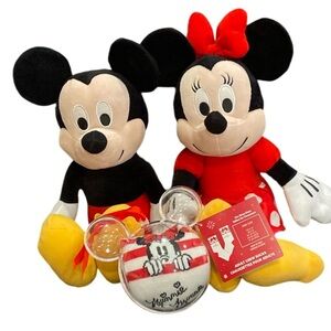 Disney Kohl's Cares Mickey and Minnie Mouse 14" Stuffed Plush & Minnie socks